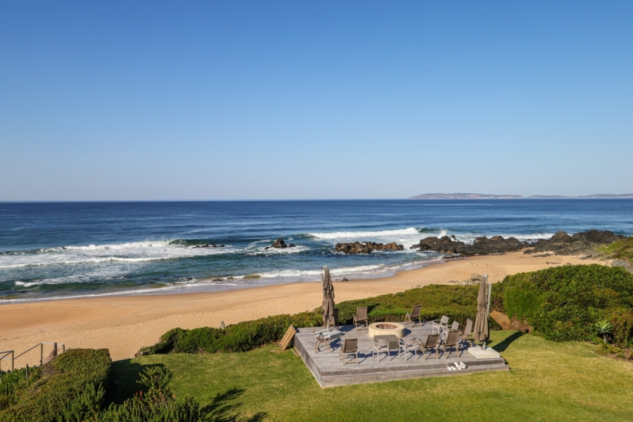 10 Bedroom Property for Sale in Keurboomstrand Western Cape